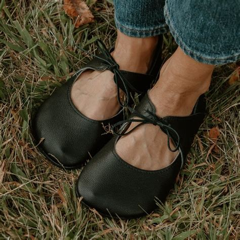 Bailarinas Softstar Vintage Tie en color negro