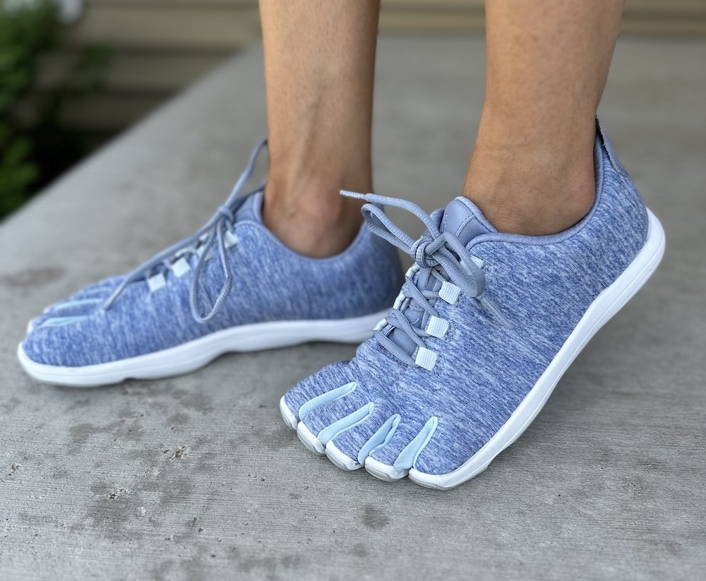 Zapatillas de puntera ancha con amortiguacion